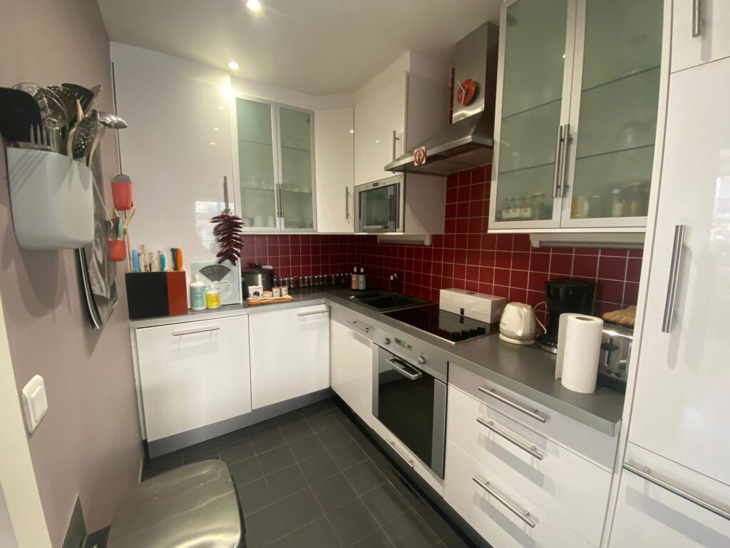 Paris Posh 16th Stylish Apartment